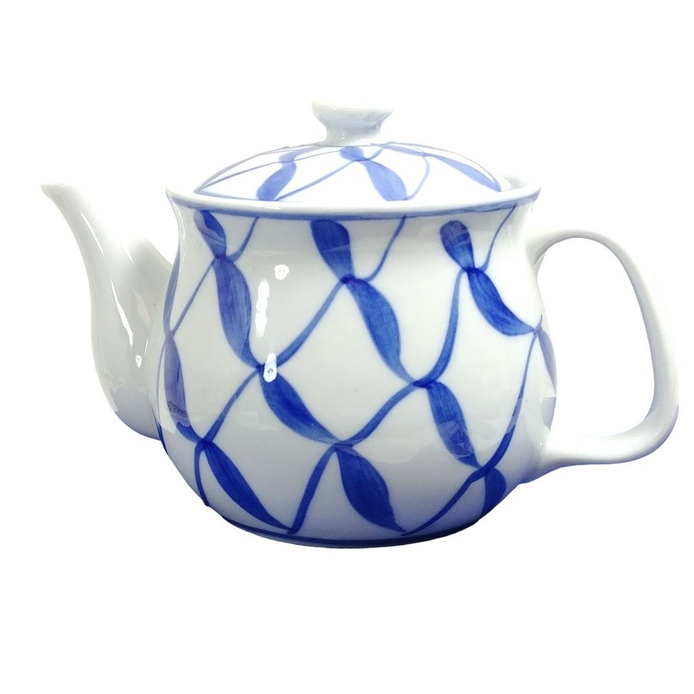 Teapot Asian Japanese Lid Internal Metal Strainer Blue Trellis Chop Marked
